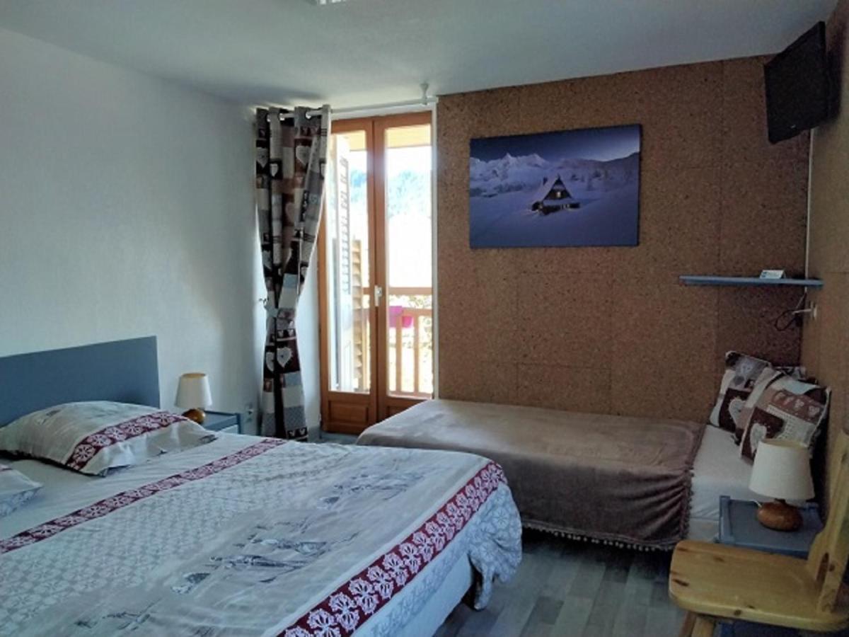 Hotel Le Beausejour Saint-Francois-Longchamp Εξωτερικό φωτογραφία