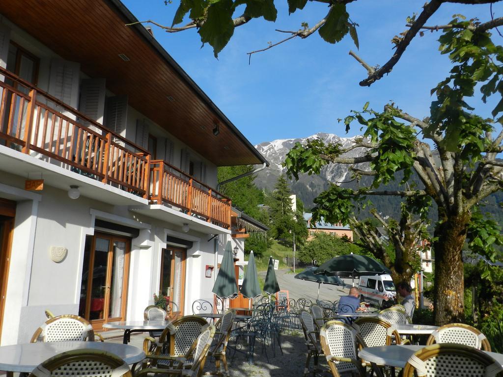 Hotel Le Beausejour Saint-Francois-Longchamp Εξωτερικό φωτογραφία